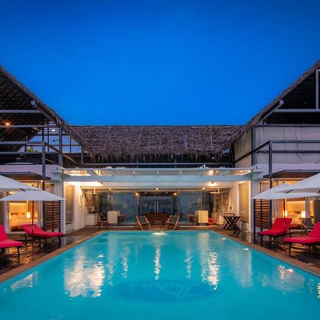 Stayvista At The Rain - River Villa With Infinity Pool Alappuzha Exterior photo