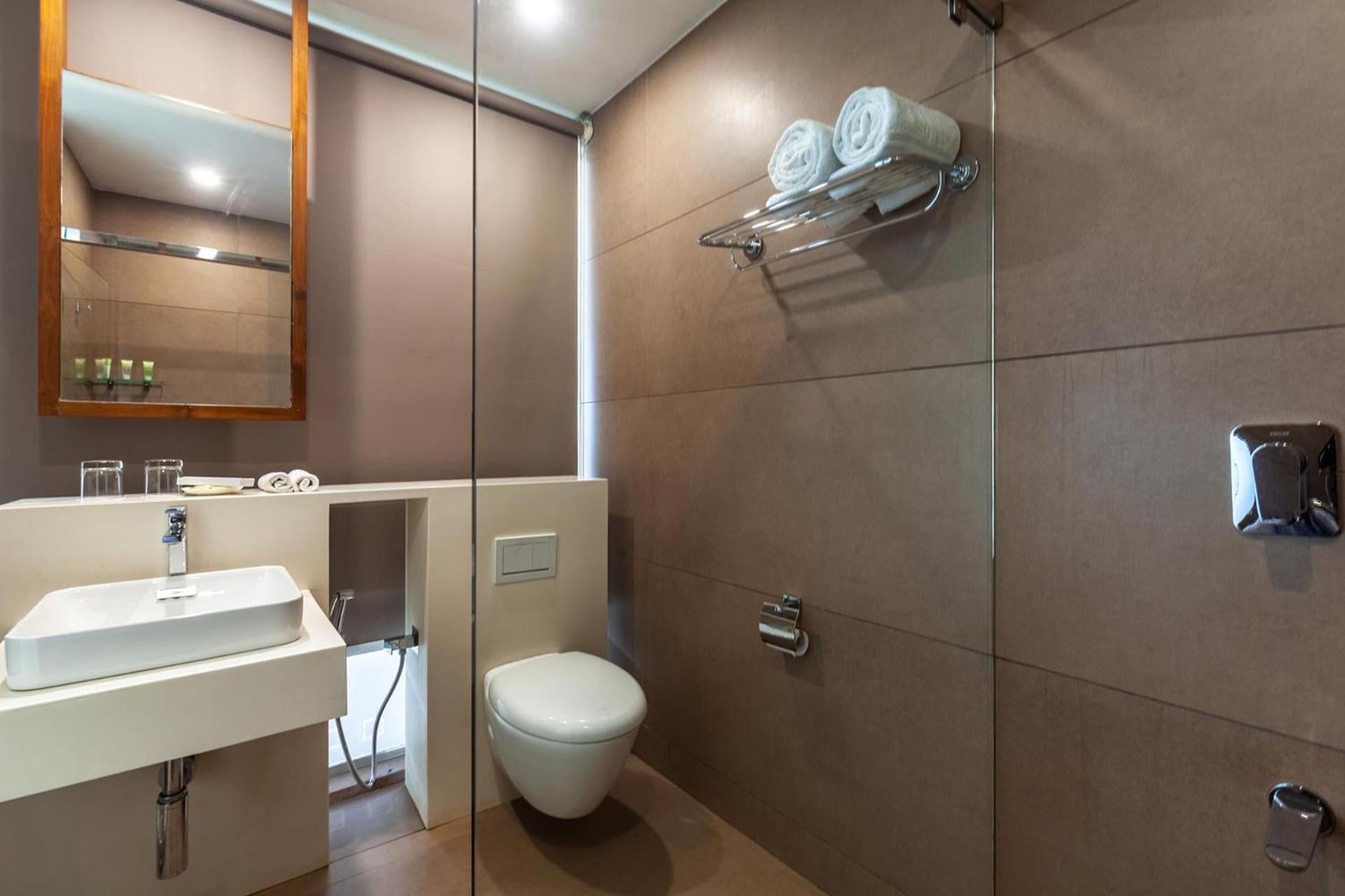 Stayvista At The Rain - River Villa With Infinity Pool Alappuzha Exterior photo
