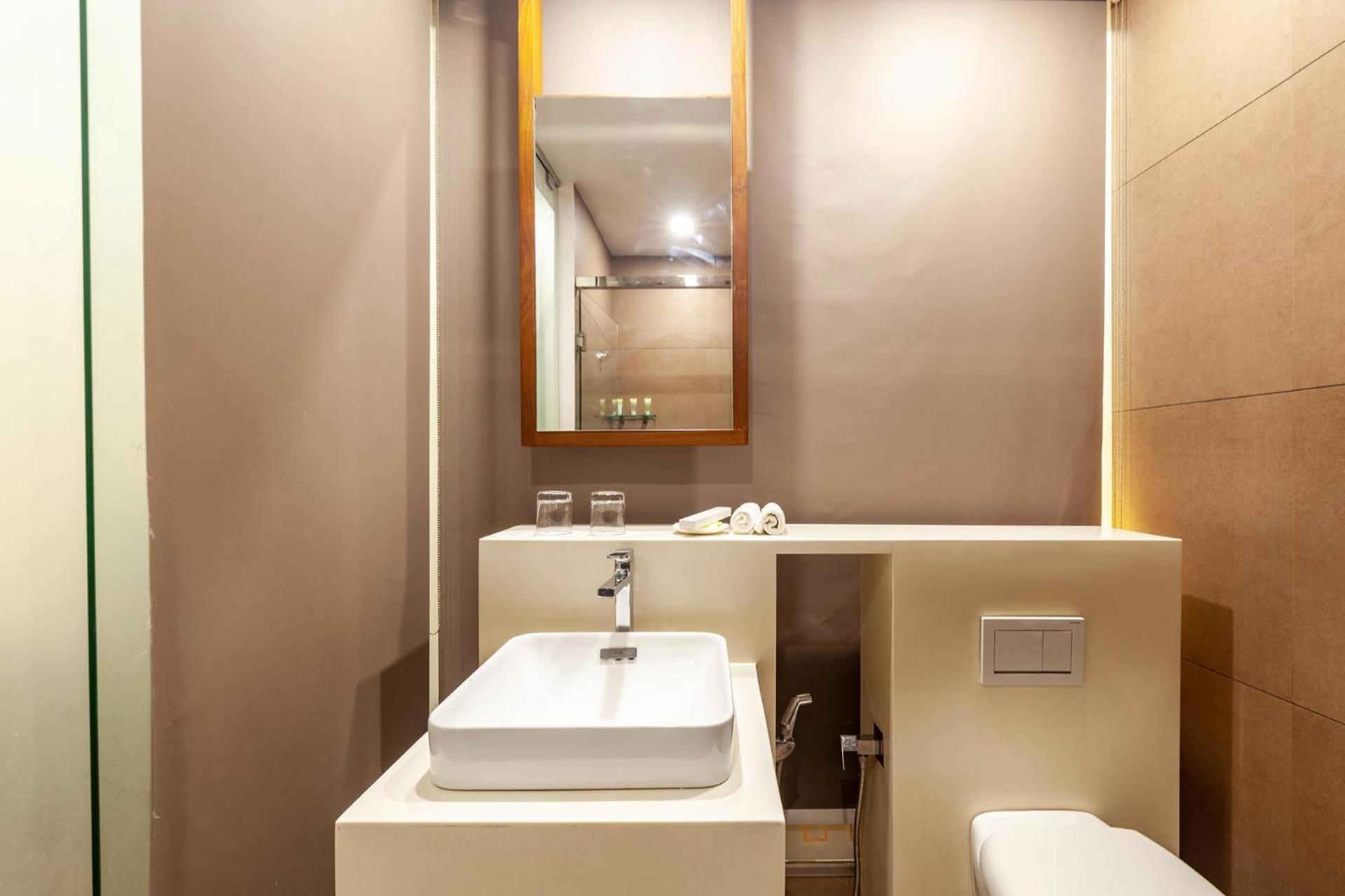 Stayvista At The Rain - River Villa With Infinity Pool Alappuzha Exterior photo